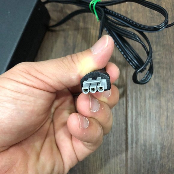 HP 0950-4466 PhotoSmart OfficeJet AC Power Adapter Charger 40W 16-32V - Picture 3 of 4